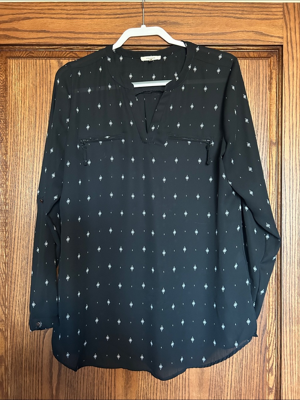 Black Patterned Long-Sleeve Women’s Shirt - Picture 1 of 1